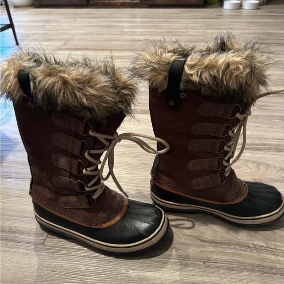 Sorel Joan of Arc winter boots - Picture 2 of 4